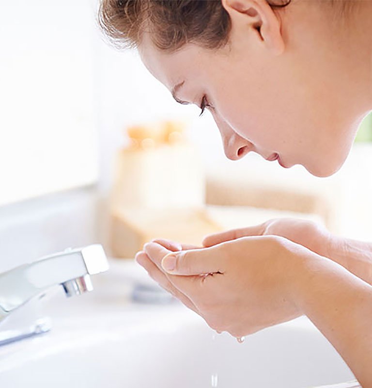 micelles_new_way_cleanse_skin_lg